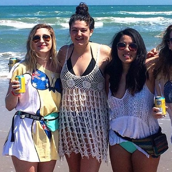 Crochet beach cover up - Picture 5 of 5